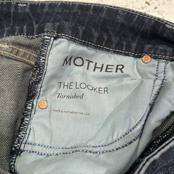 MOTHER The Looker Jeans in Tarnished - Picture 7 of 16